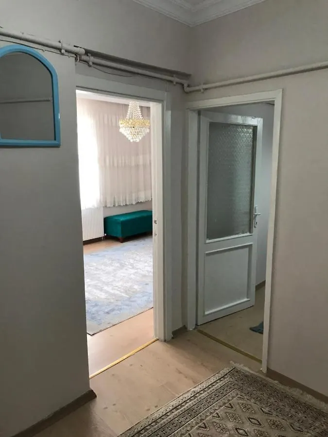 Vintage Square Apartment In Zeytinburnu Istanbul Turkey